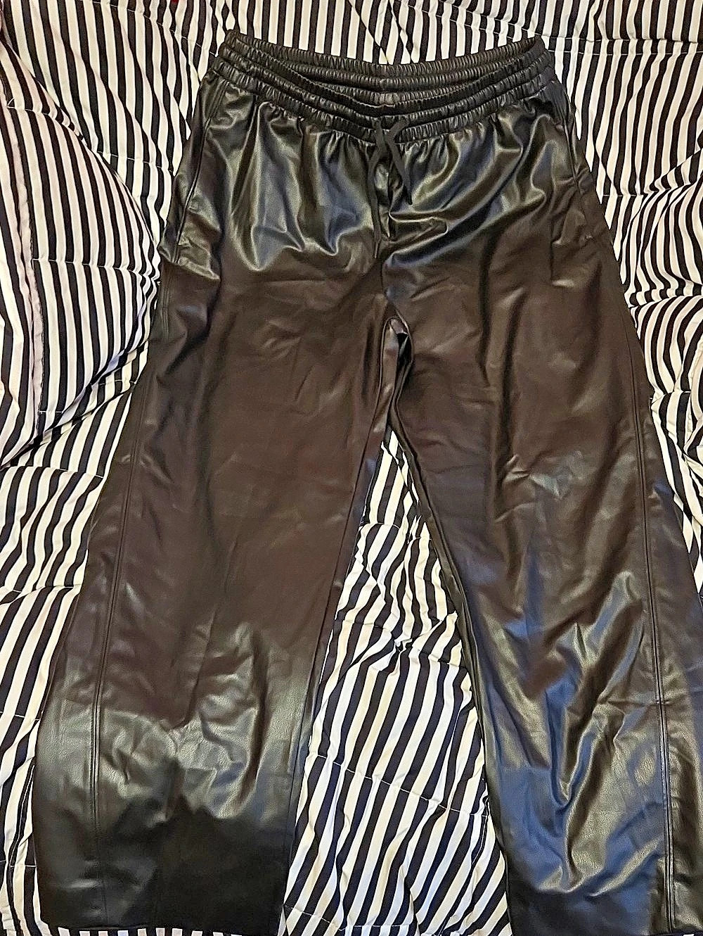 BEYOND YOGA Faux Leather Pant Black Wide Leg Pants XL